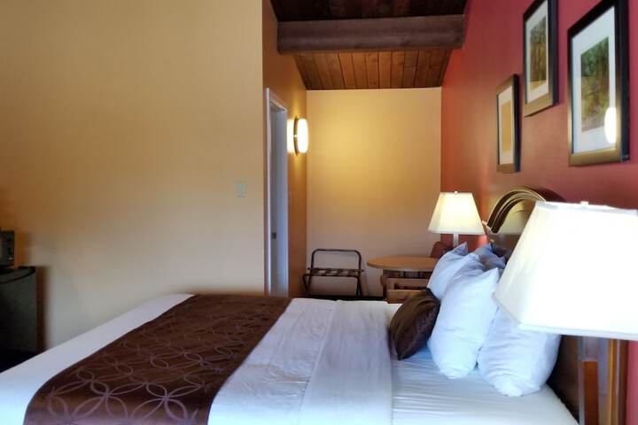 Room 15 of 89
