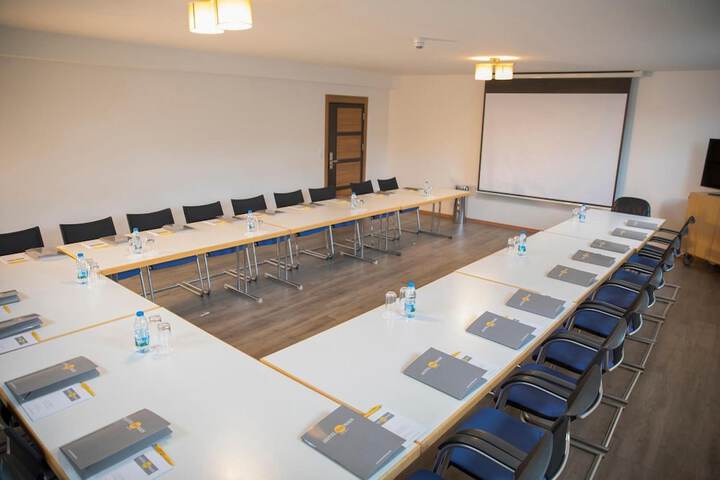 Meeting 53 of 62