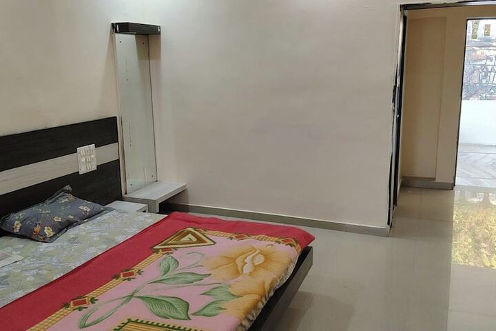 Room 48 of 124