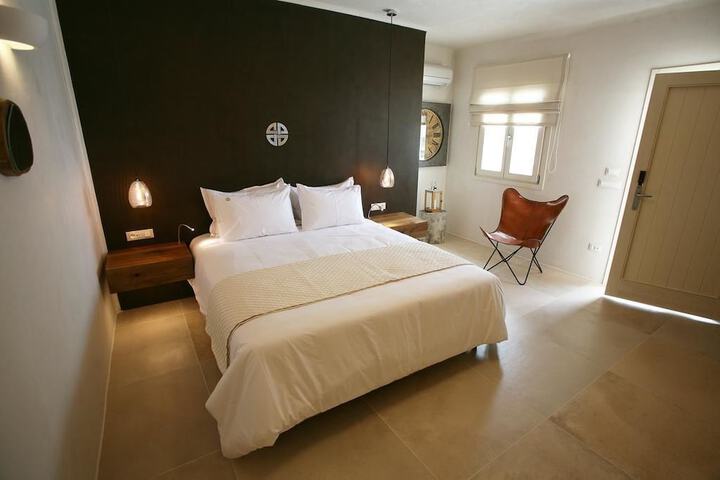 Room 17 of 62