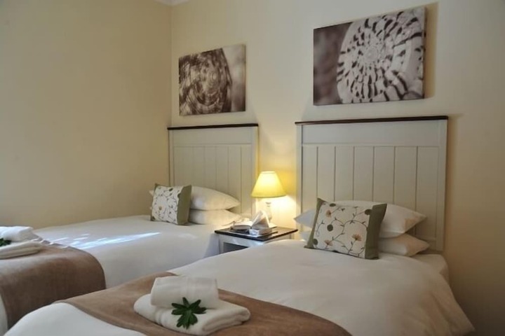 Room 8 of 44