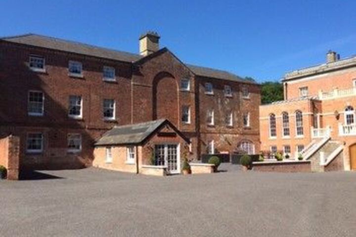 The West Wing at Everleigh Manor