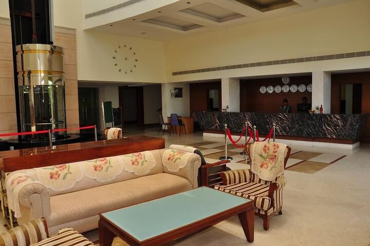 Hotel Interior 3 of 38