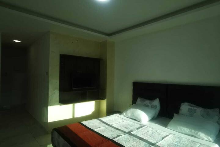 Room 18 of 45