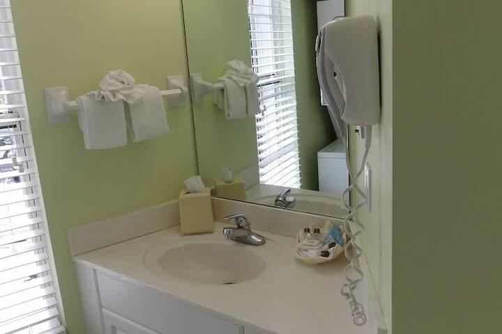 Room 194 of 229