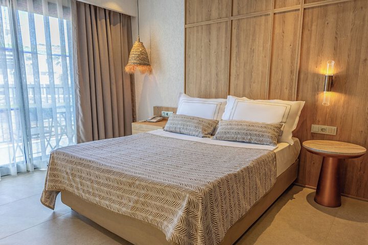 Room 10 of 46