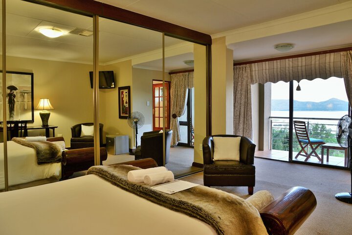 Room 13 of 61