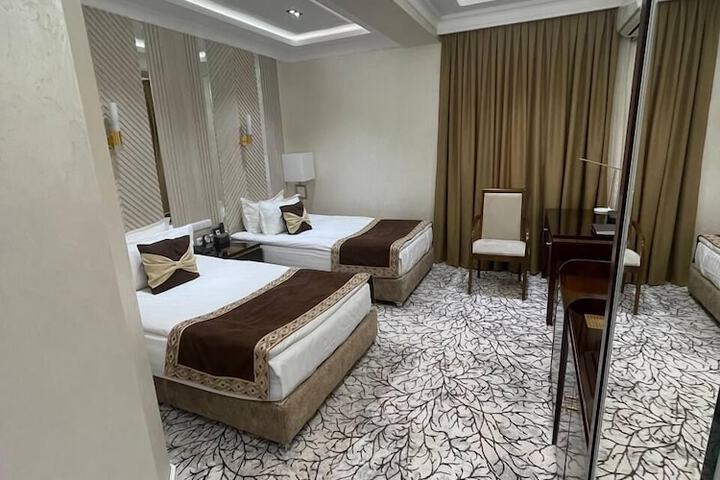 Room 20 of 49