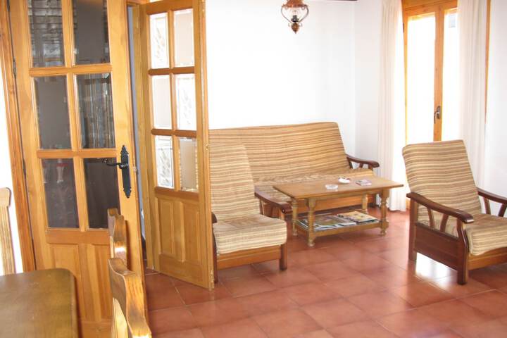 Room 10 of 26