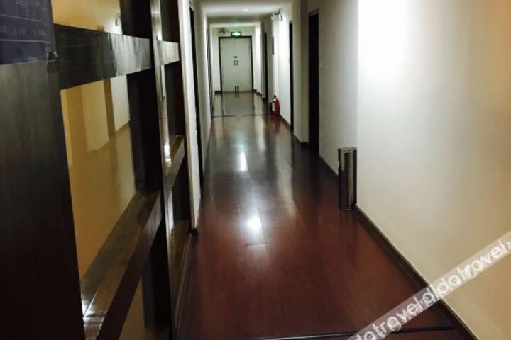 Hotel Interior 14 of 32