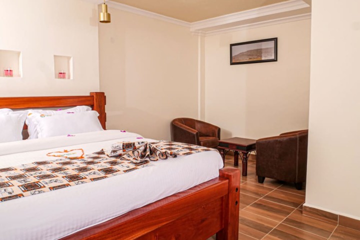 Room 2 of 15