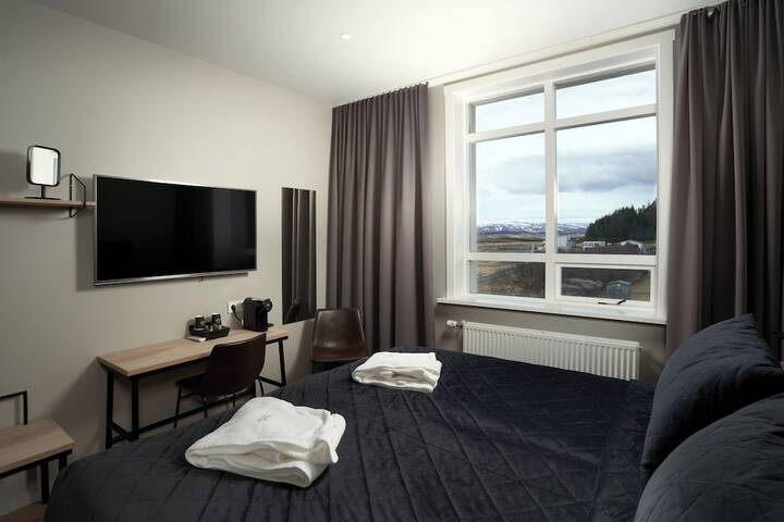 Room 18 of 80