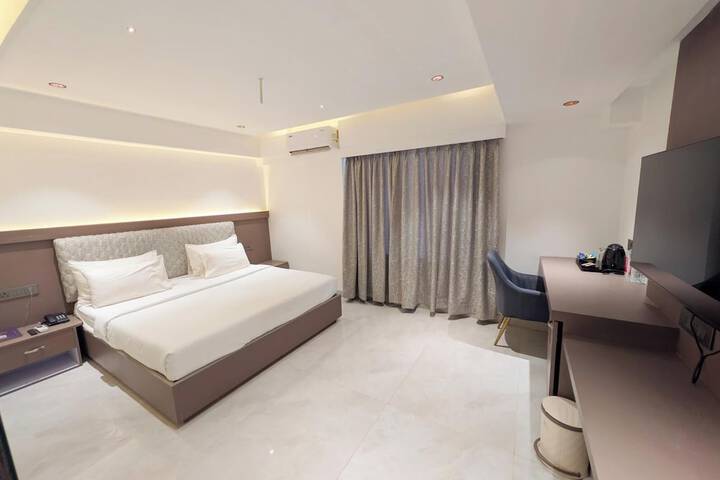 Room 79 of 184
