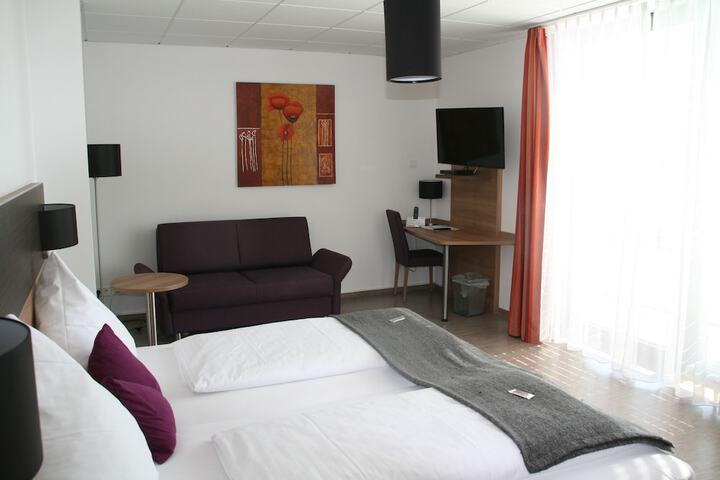 Room 8 of 26