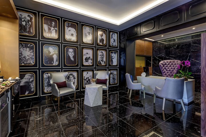 Hotel Interior 4 of 261