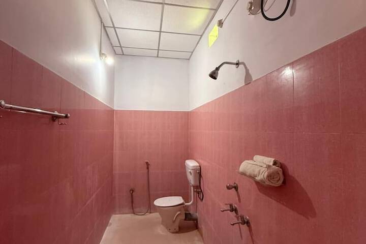 Room 40 of 50