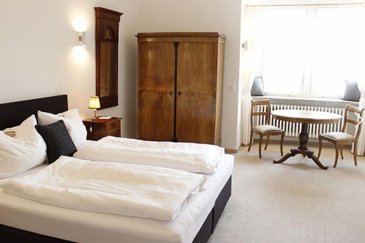 Room 20 of 67