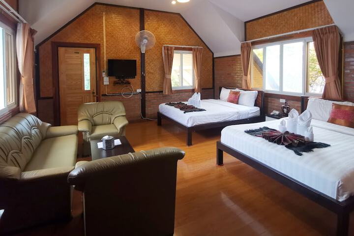 Room 21 of 35