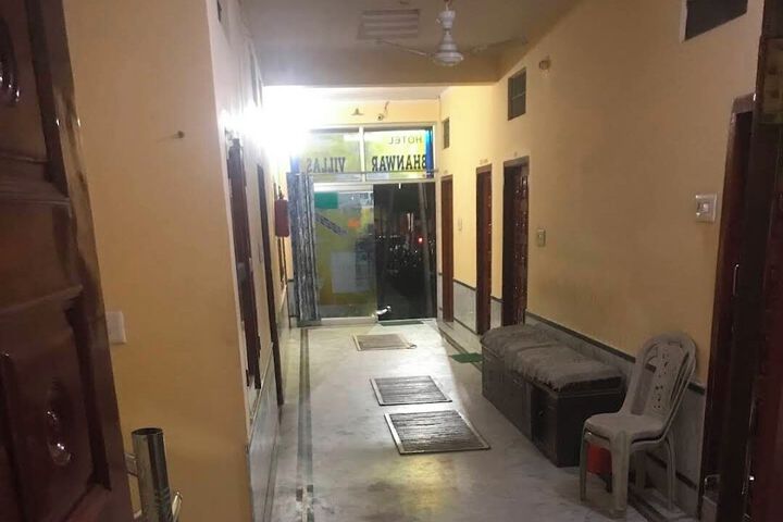 HOTEL BHANWAR VILAS