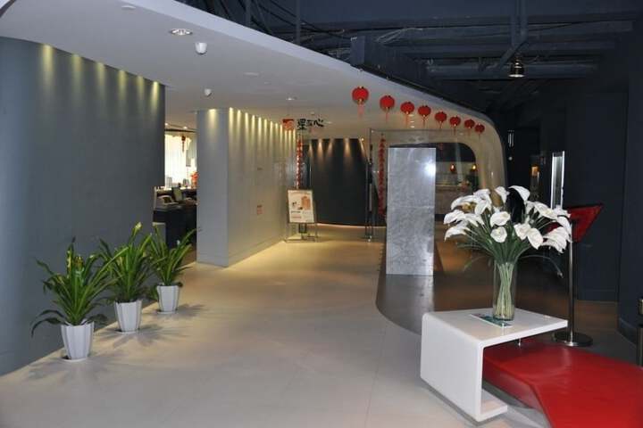 Hotel Lobby