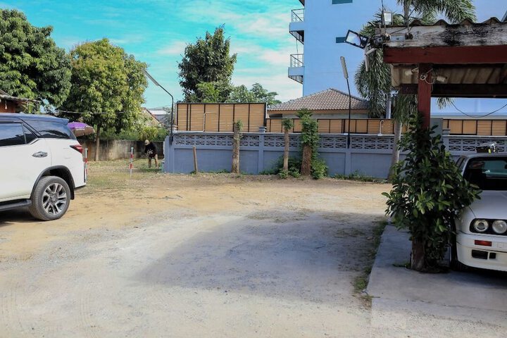 Property Grounds 50 of 50