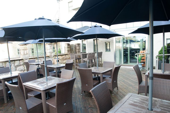 Terrace/Patio 31 of 32