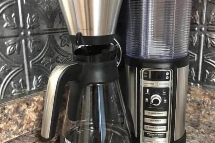 Breakfast/Coffee Service 29 of 48