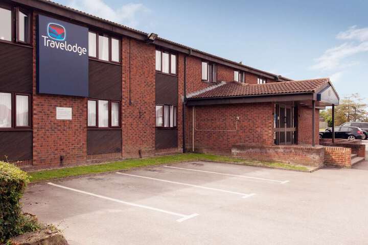 TRAVELODGE READING WHITLEY
