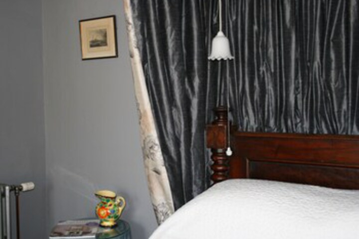 Room 108 of 154