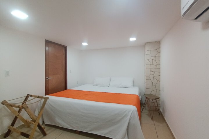 Room 37 of 231