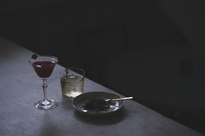Lounge 56 of 63