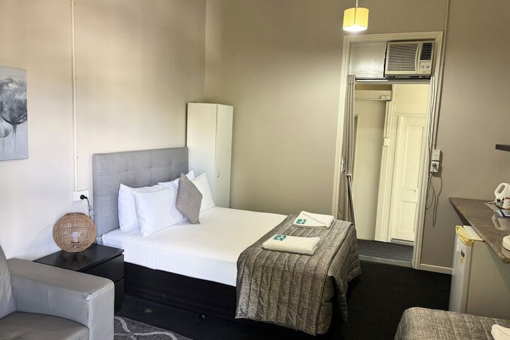 Room 8 of 45