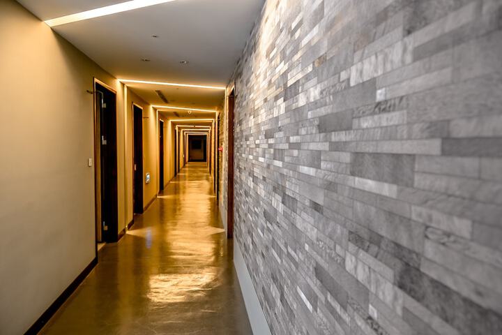 Ballroom/Hall 76 of 93