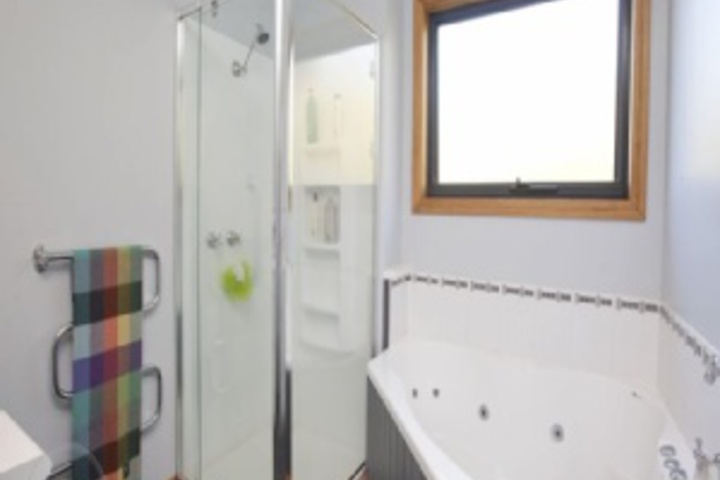 Room 105 of 168