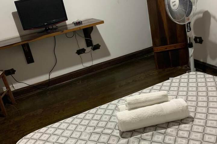 Room 15 of 31