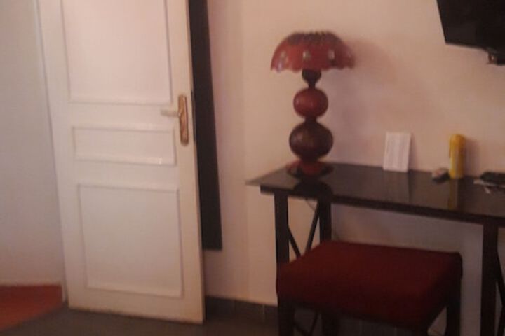 Room 22 of 82