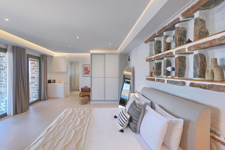 Room 30 of 131