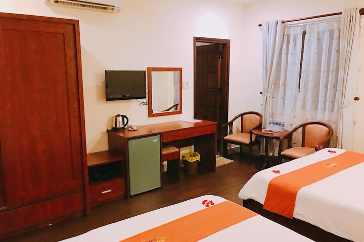Room 13 of 50