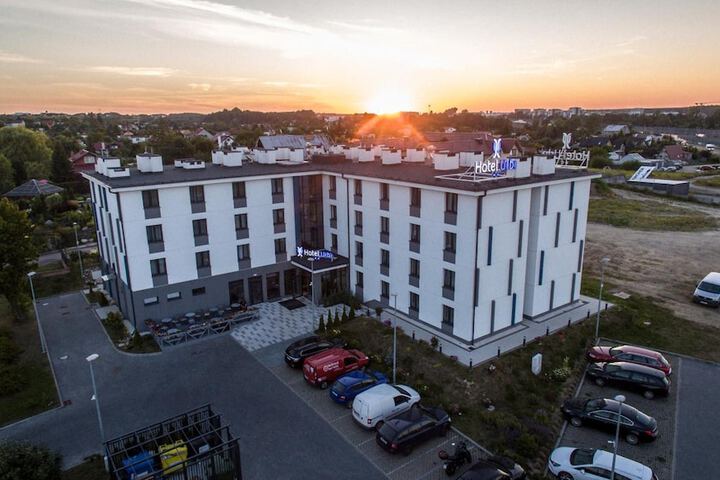 Hotel 37 of 37