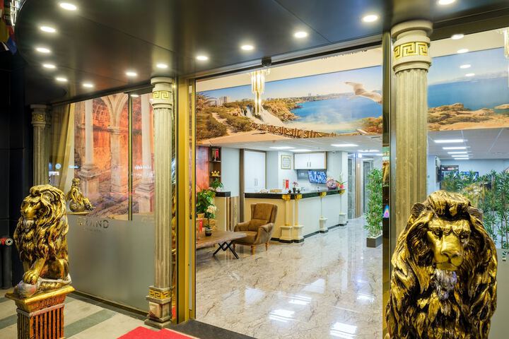 Hotel 56 of 64
