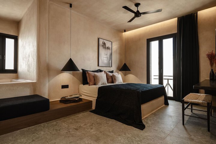 Room 74 of 260