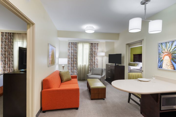 Studio Suite Double Bed (3 of 15)