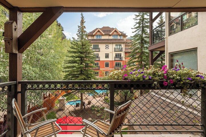 Terrace/Patio 129 of 176