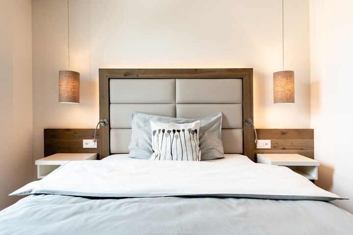 Room 2 of 29