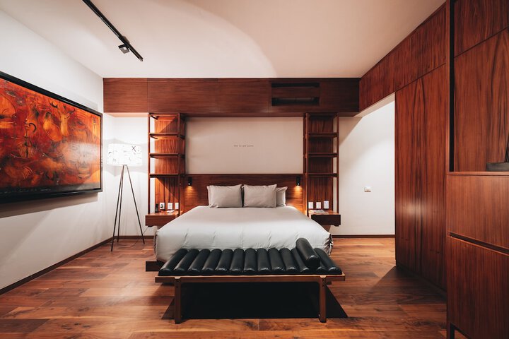 Room 49 of 78
