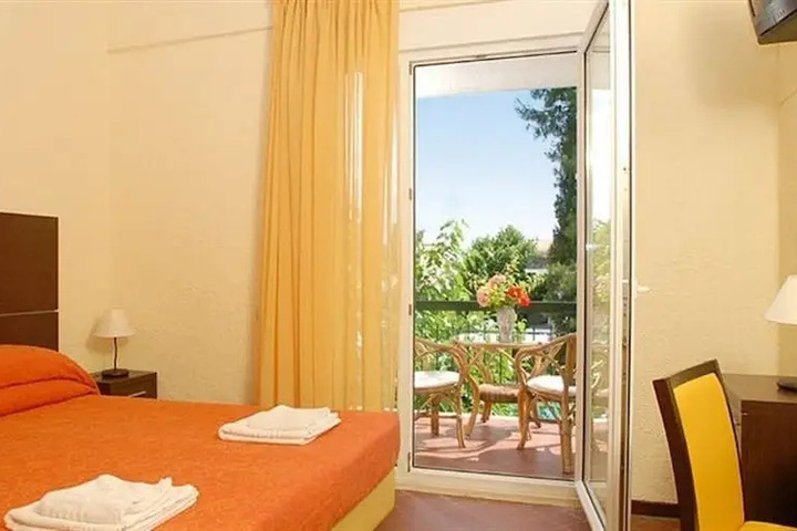 guest_rooms