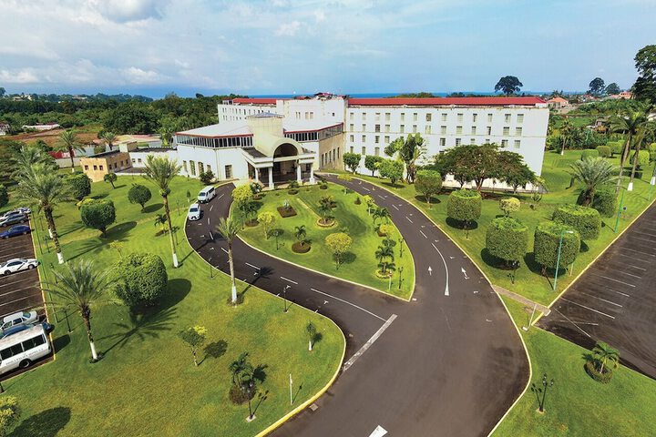 Hotel Exterior 58 of 68