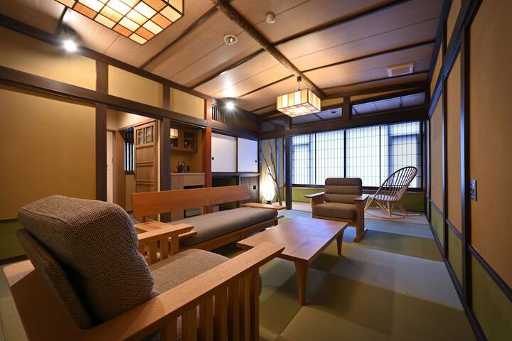 Room 15 of 59