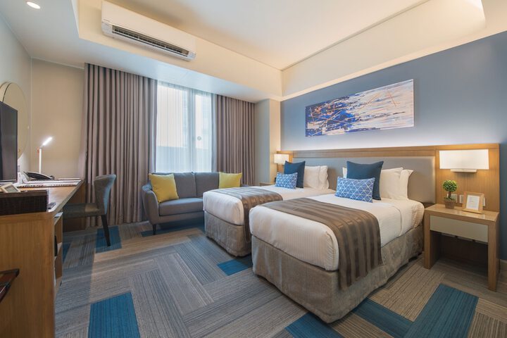 Room 9 of 39