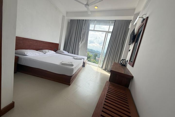 Room 6 of 47